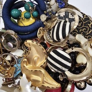 A Jar Full Of 100+ Pair Of Colorful Vintage Earrings